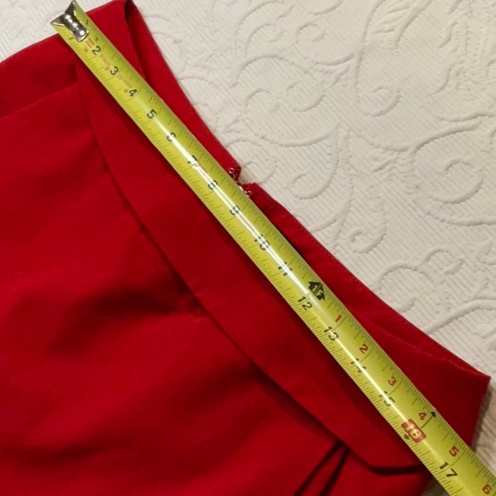 Forever 21 Red Wrap-Front Skort Shorts. Large. Dressy Casual. Pockets - Picture 5 of 7